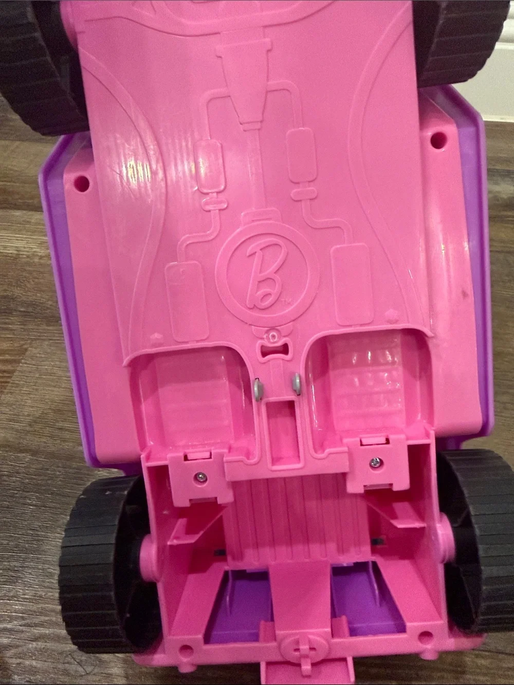Barbie Purple & Pink Convertible Jeep Toy with Blue Windshield
